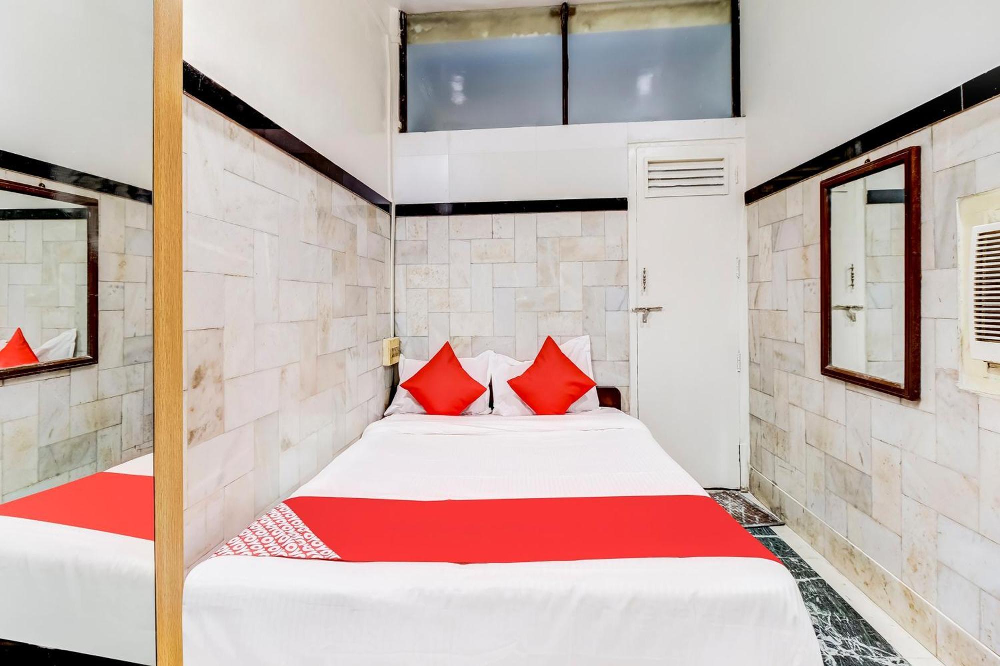 מומביי Super Oyo Hotel Dreamland מראה חיצוני תמונה